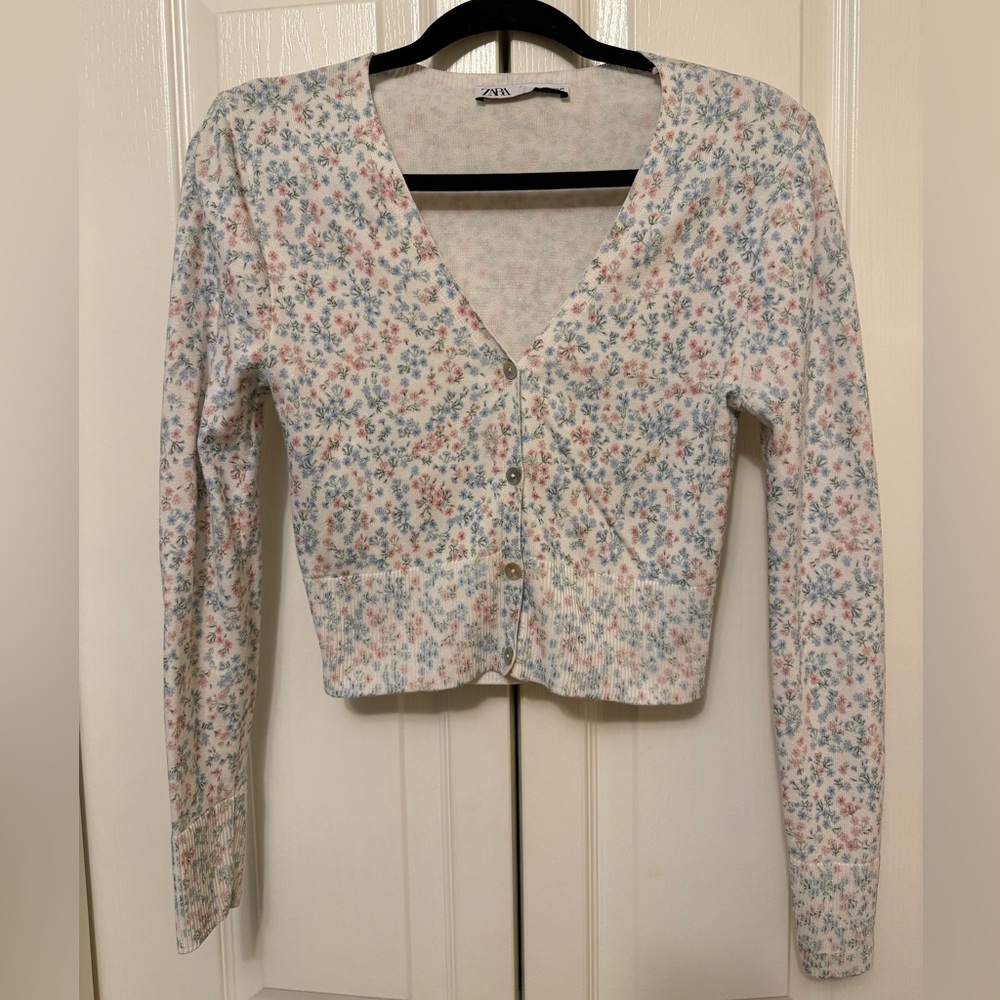 Zara floral Knit Sweater